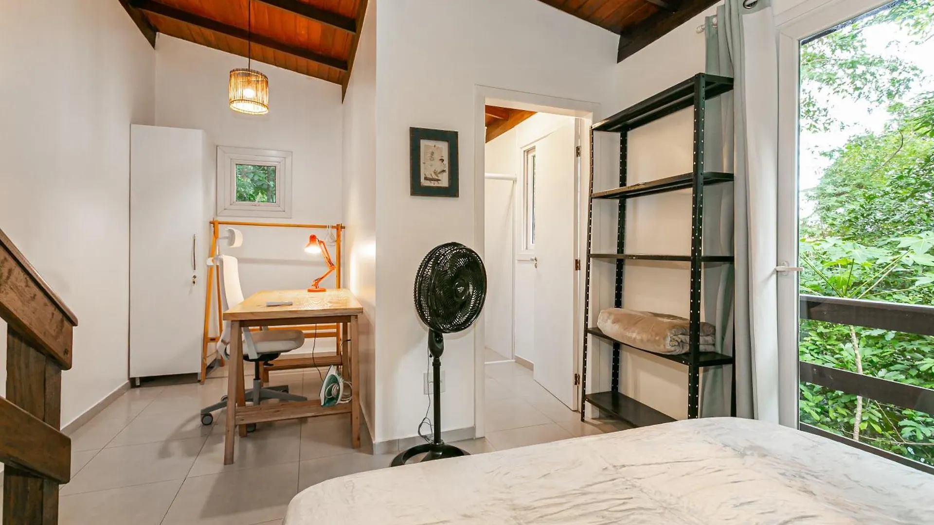 Casa Charmosa Na Mata Com Vista Da Lagoa. Florianopolis