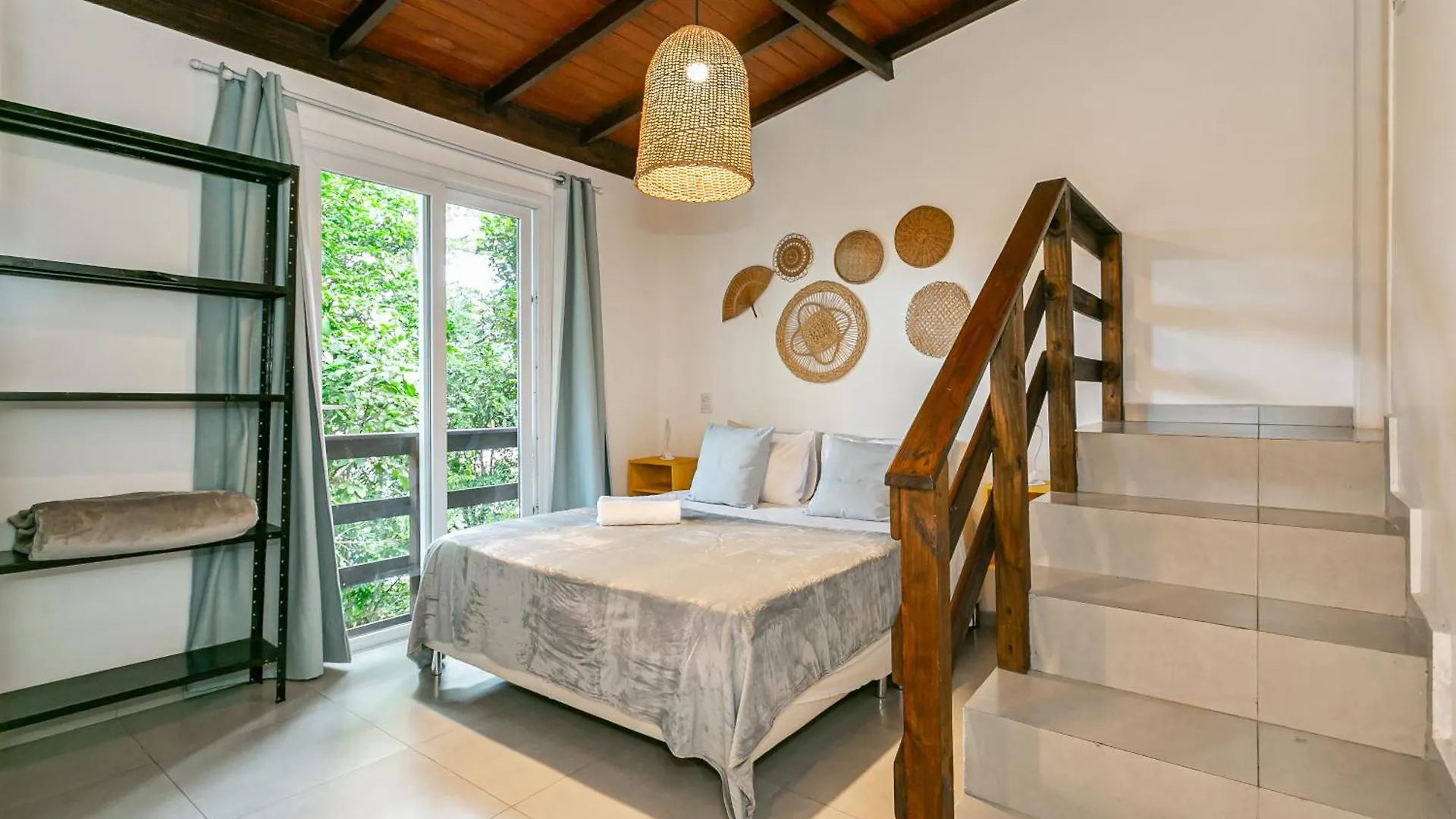 Casa Charmosa Na Mata Com Vista Da Lagoa. Florianopolis Brazil